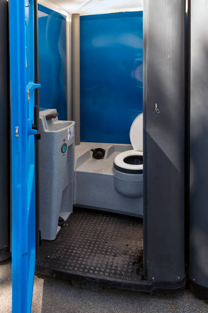 Best Porta potty delivery and setup  in Northfield, OH